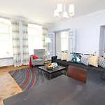 Old Town Toompea Apartamento