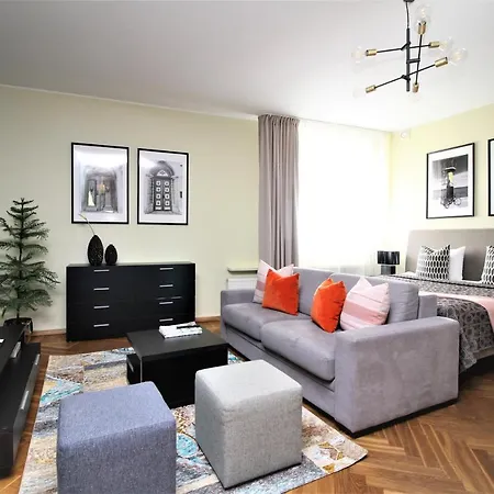 Old Town Toompea Apartment