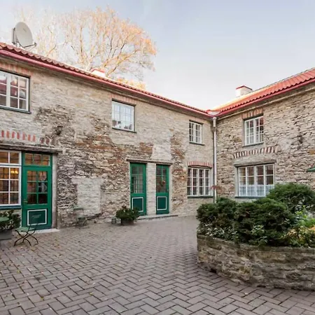 Old Town Toompea Apartman Tallinn