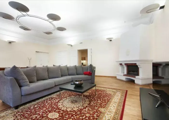 Old Town Toompea * Tallinn